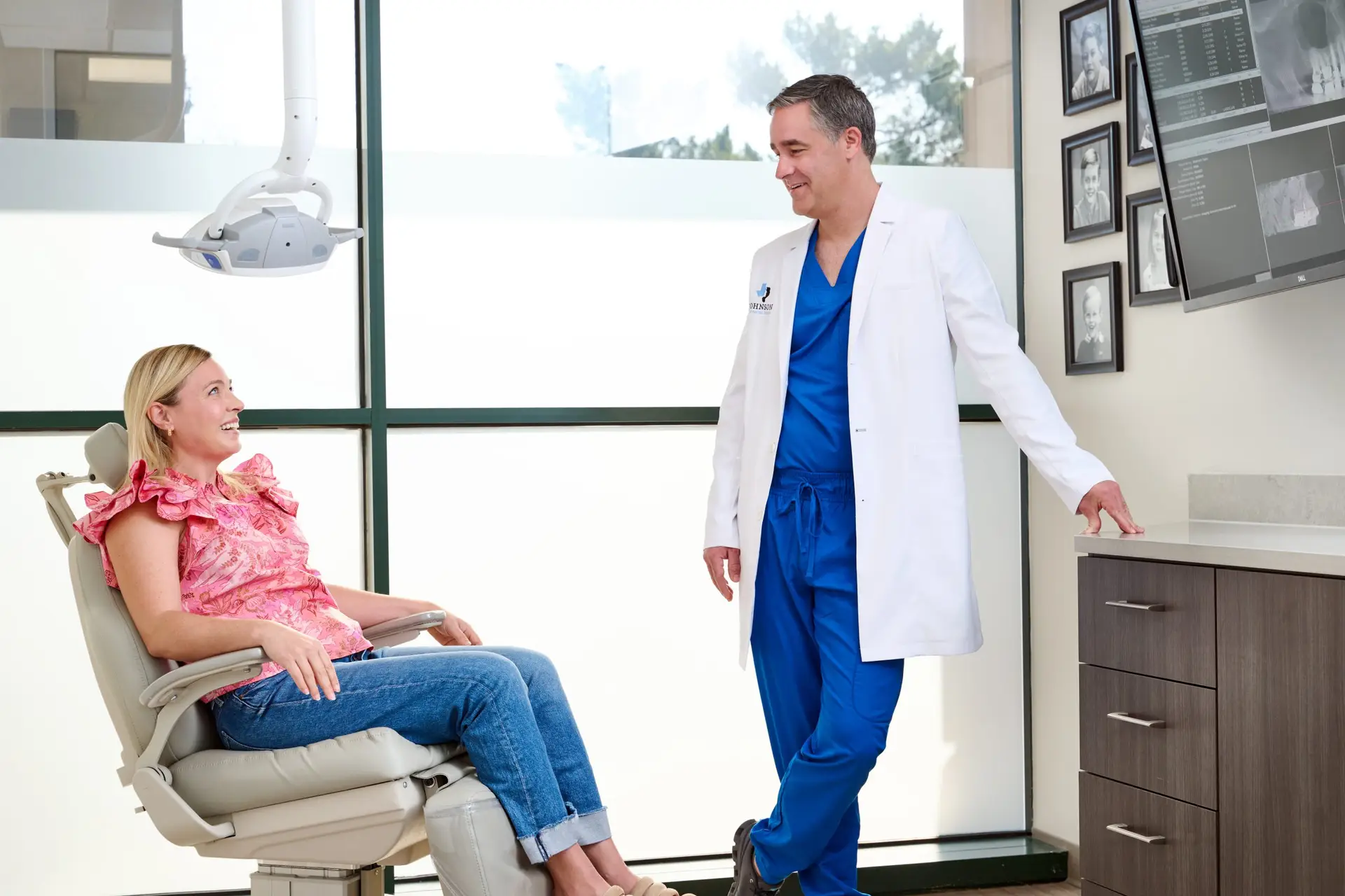 Dr. Johnson reviewing 3D imaging with a patient